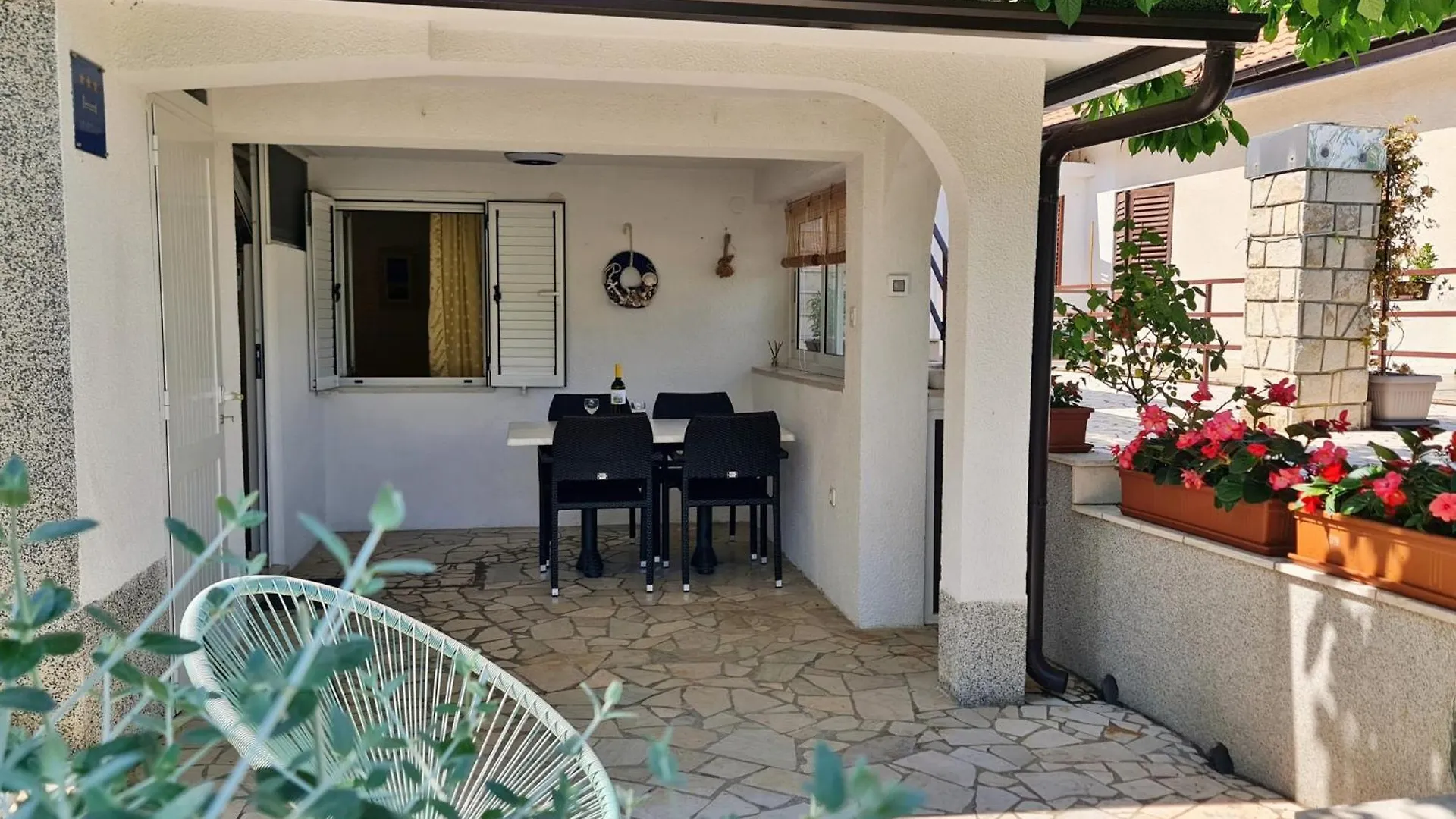 Apartments By The Sea Silo, Krk - 18740 Croatia